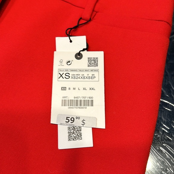 ❤️Zara Mini Skirt ❤️ - Picture 4 of 8